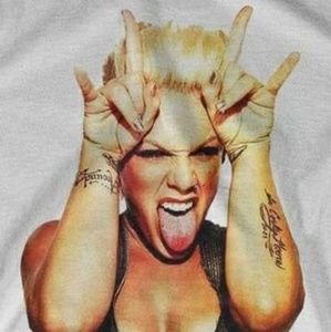 Meet your Posher, Roxann